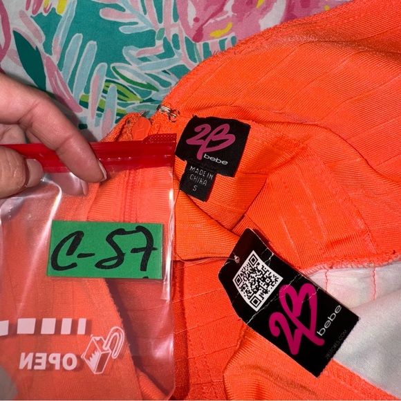 2Bebe NWT! Orange Stretch Sequins Lines Banded Bodycon Mini Dress Size S - Picture 5 of 10